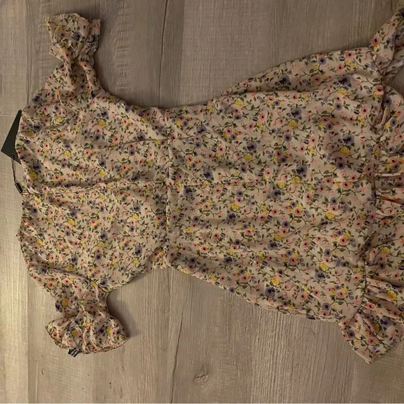 PrettyLittleThing Cream Ruffled Sundress NWT - Picture 4 of 7